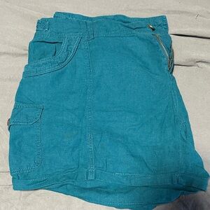 Maurice’s Teal Cargo Shorts